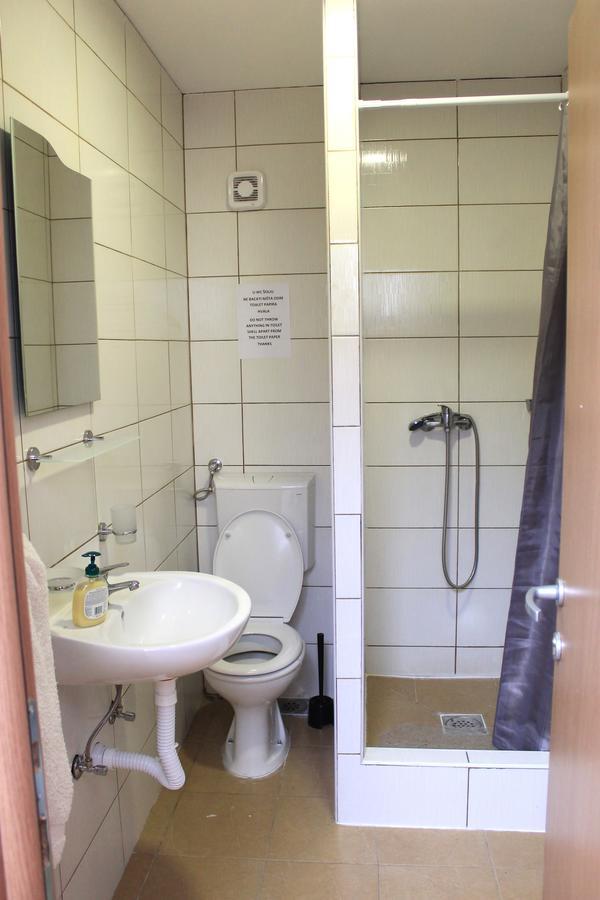 A&A Vandrehjem Novi Sad Eksteriør billede